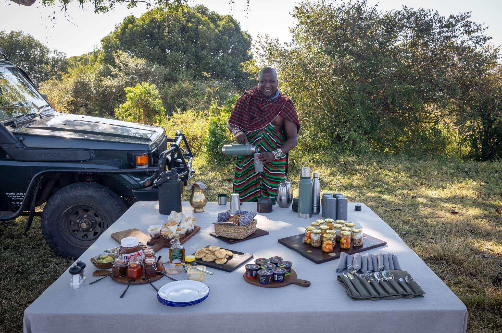 Delicious bush breakfast awaits after a exhilarating morning drive. © Mark Boyd